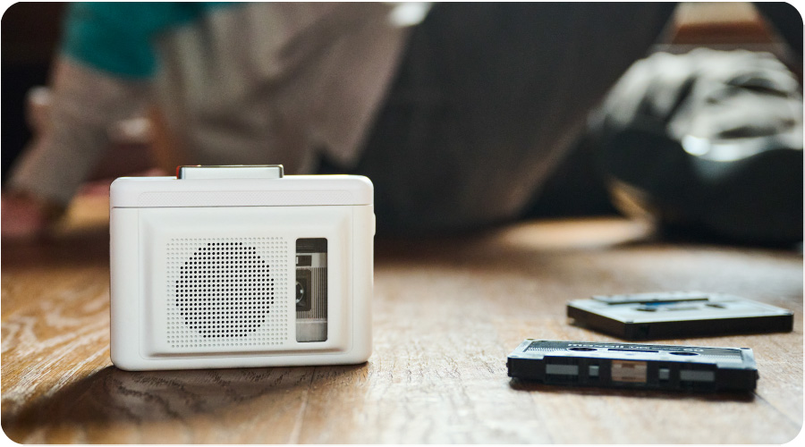 maxell スピーカー付きBluetooth対応ポータブルカセットプレーヤー MXCP-P100SWH