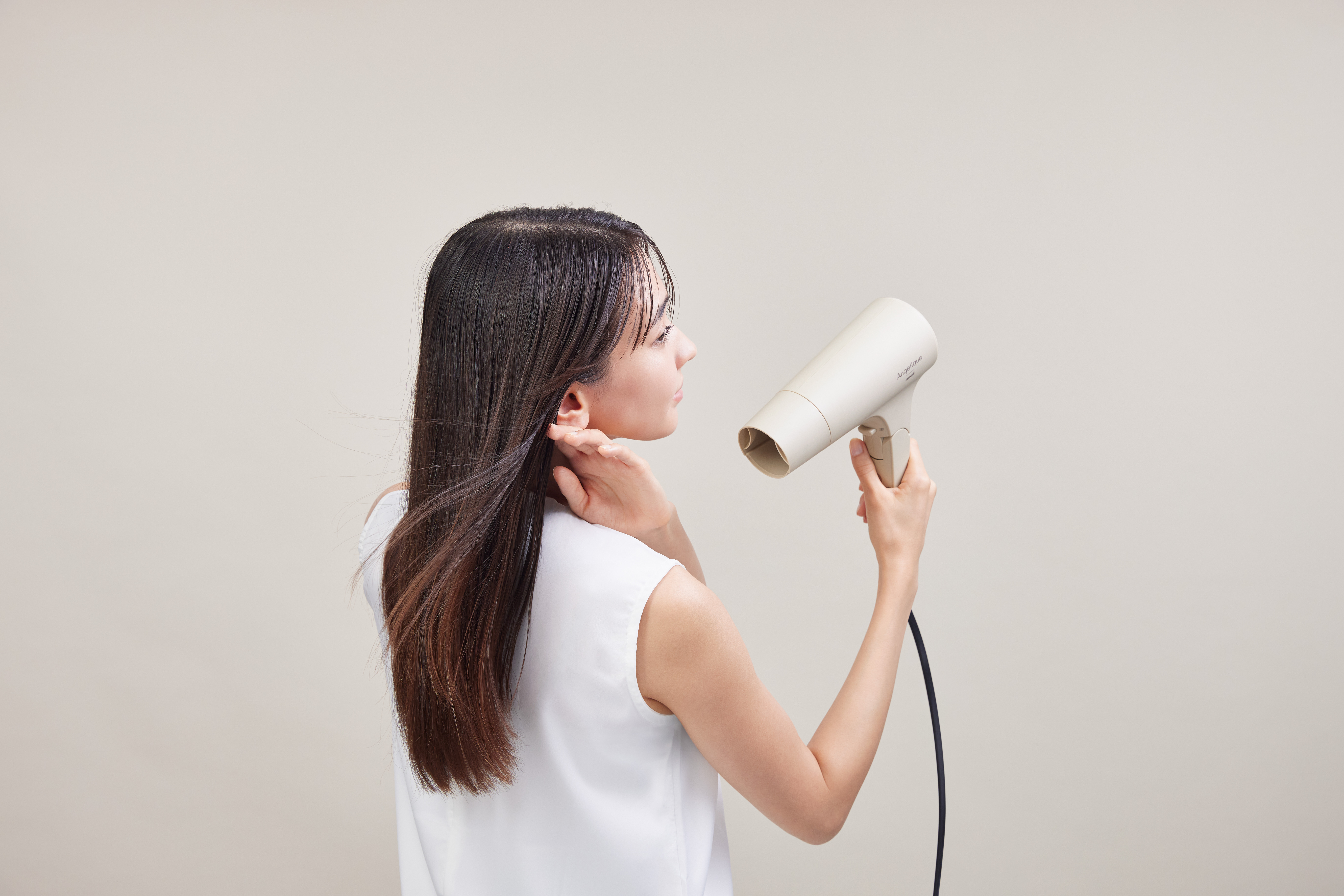 マクセル Angelique マイナスイオンヘアドライヤーMXDR-300A-BE