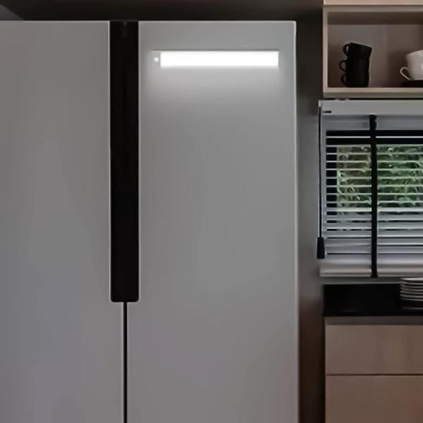 トレードワン 人感センサーモード搭載 USB充電式 LEDマグネットライトバー シルバー 30714