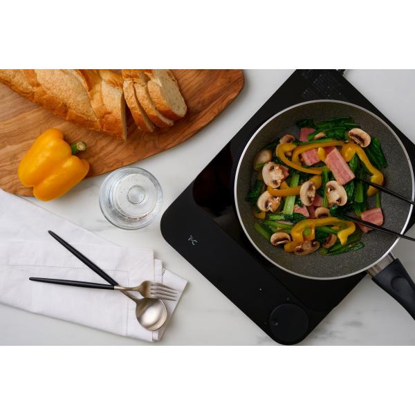 I-CHAIN 超薄型 IHクッキングヒーター 1400W IC-THC01-BK